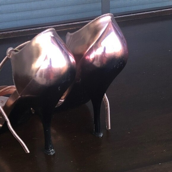 MIU MIU Rose Gold Metallic Leather Sandals EUR 39 - Picture 6 of 12